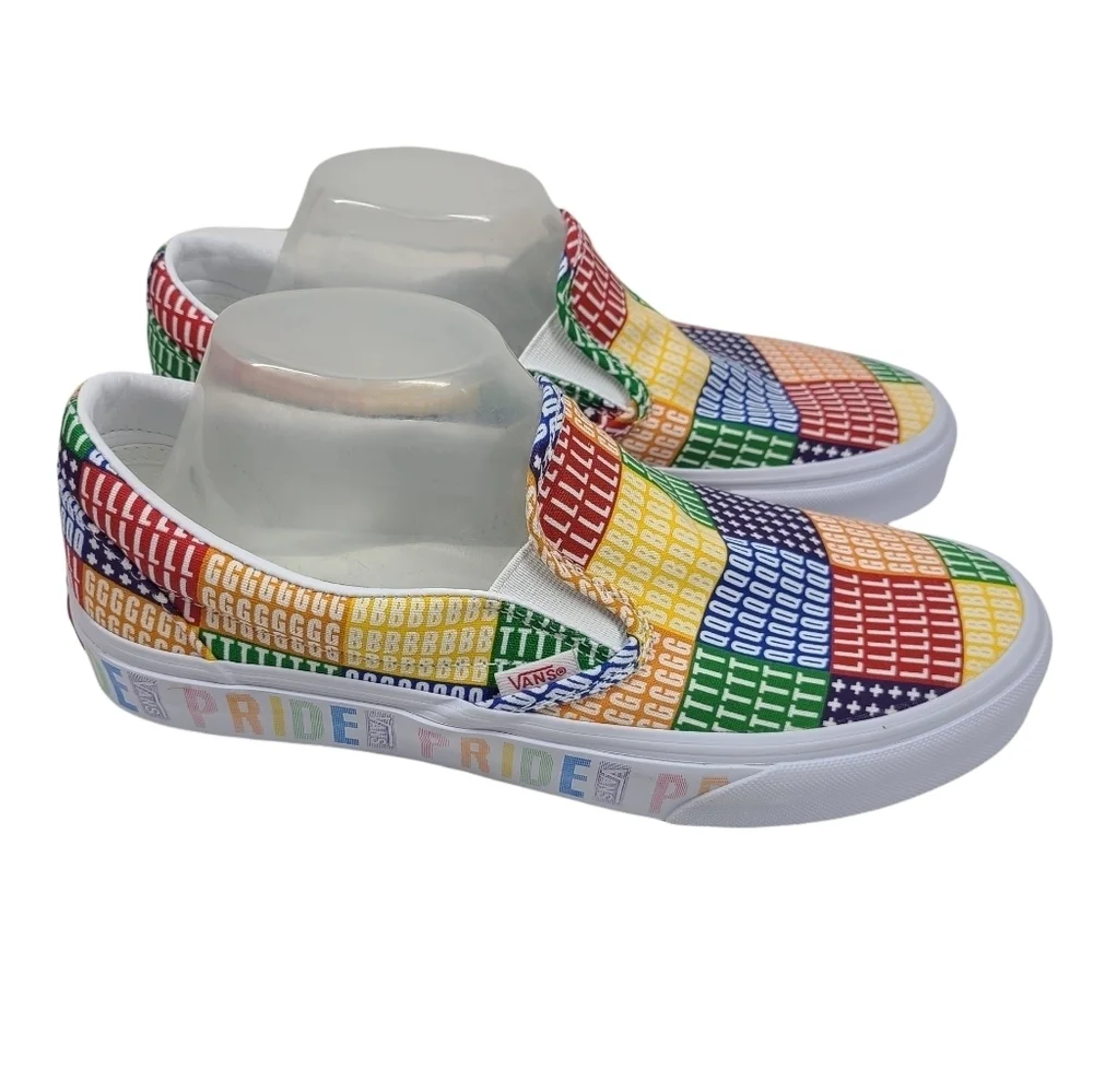 NEW Vans UNISEX  Classic Slip On Pride Print Multicolor Canvas Shoes‎